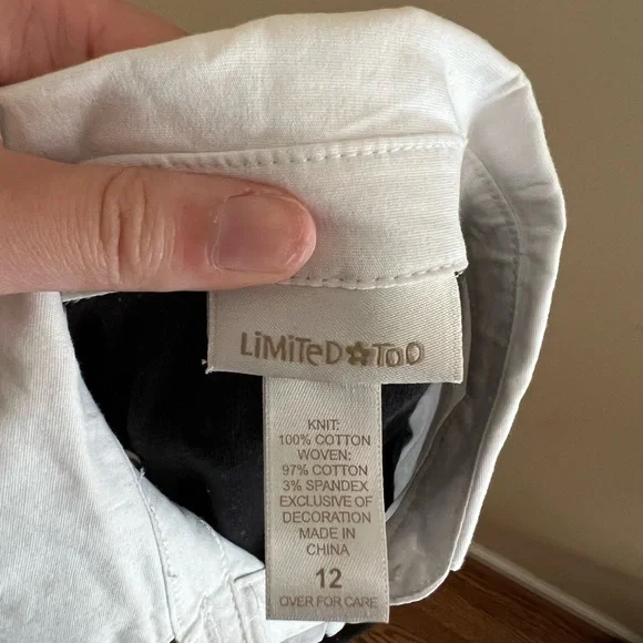 ⚫️LIMITED TOO: Girl size 12, 1/2 sleeve blouse w/sequins & detachable belt⚫️ - Picture 2 of 9